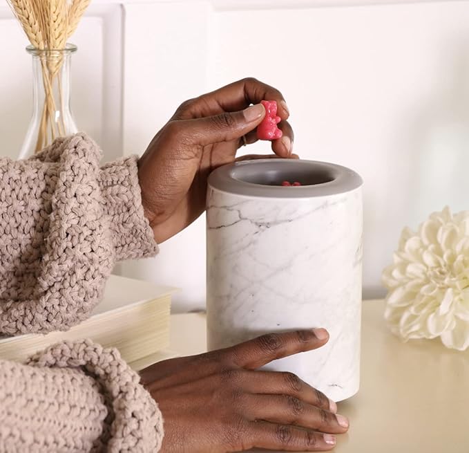 Happy Wax Savory Mix Premium Scented Natural, Non Toxic Soy Wax Melts – 6 Total Oz. of Scented Wax Melts. Includes: Cinnamon Chai, Apple Harvest, and Pumpkin Soufflé