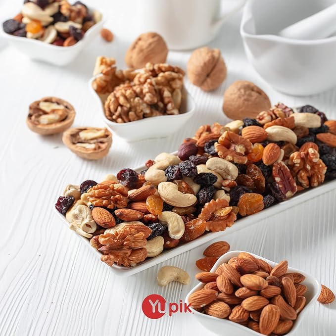 Yupik Trail Mix, Organic Goji Sport, 2.2 lb, An organic mix of pumpkin seeds, cashews, walnuts, cranberries, goji berries, Pack of 1