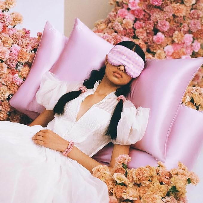 slip Pure Silk Contour Sleep Mask: Protect Your Delicate Lashes with Our Innovative, Lash-Friendly Design. Experience Uninterrupted Beauty Sleep with Slipsilk Comfort, 1 Contour Mask, Posie