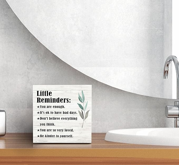 SRADMO Inspirational Little Reminders Wood Box Sign Desk Decor, Inspirational Desk Decor, College Motivational Positive Affirmation Gifts Box Sign For Office Home Dorm Tabletop Shelf Decoration