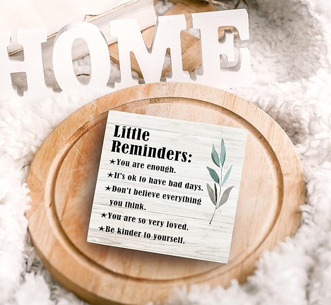 SRADMO Inspirational Little Reminders Wood Box Sign Desk Decor, Inspirational Desk Decor, College Motivational Positive Affirmation Gifts Box Sign For Office Home Dorm Tabletop Shelf Decoration